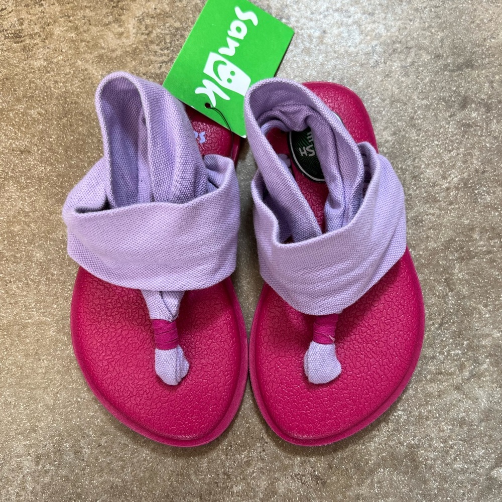 Sanuk lil yoga sling 2